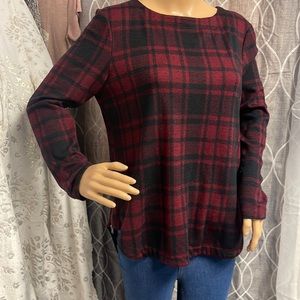 Cozy long sleeve flannel look top size petite medium
